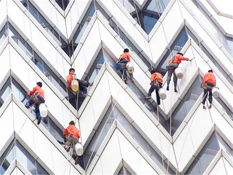 高（gāo）樓外牆清洗